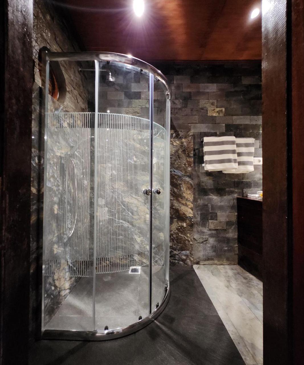 Avalon Ubud Castle & Spa 외부 사진