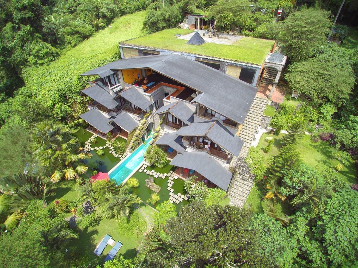 Avalon Ubud Castle & Spa 외부 사진